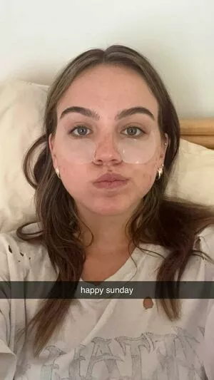 Emma Brooks / emma_brooks / emmabrooks / emmabrooksmcallister nude photo #1381