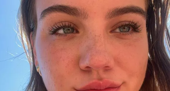 Emma Brooks / emma_brooks / emmabrooks / emmabrooksmcallister nude photo #1408