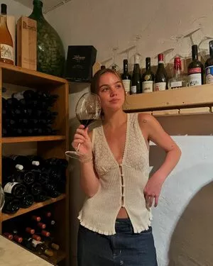 Emma Brooks / emma_brooks / emmabrooks / emmabrooksmcallister nude photo #1441