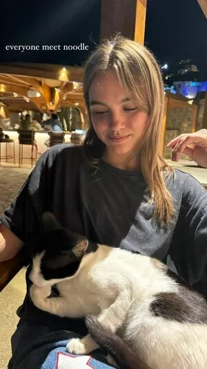 Emma Brooks / emma_brooks / emmabrooks / emmabrooksmcallister nude photo #1457