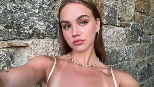 Emma Brooks / emma_brooks / emmabrooks / emmabrooksmcallister nude photo #1471