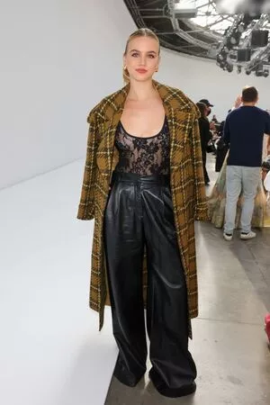 Emma Brooks / emma_brooks / emmabrooks / emmabrooksmcallister nude photo #1507