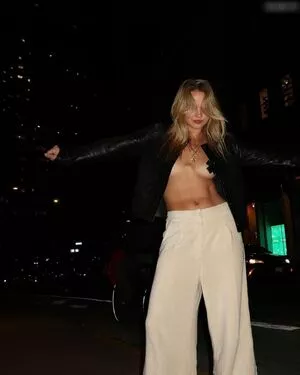 Emma Brooks / emma_brooks / emmabrooks / emmabrooksmcallister nude photo #1520