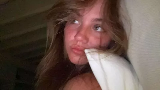 Emma Brooks / emma_brooks / emmabrooks / emmabrooksmcallister nude photo #1536