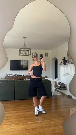 Emma Brooks / emma_brooks / emmabrooks / emmabrooksmcallister nude photo #1583