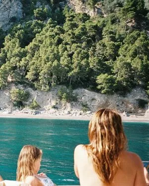 Emma Brooks / emma_brooks / emmabrooks / emmabrooksmcallister nude photo #1610