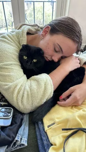 Emma Brooks / emma_brooks / emmabrooks / emmabrooksmcallister nude photo #1626