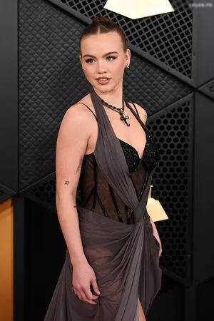 Emma Brooks / emma_brooks / emmabrooks / emmabrooksmcallister nude photo #1659