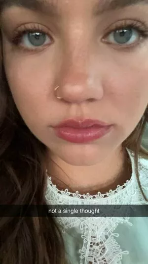 Emma Brooks / emma_brooks / emmabrooks / emmabrooksmcallister nude photo #1744