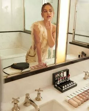 Emma Brooks / emma_brooks / emmabrooks / emmabrooksmcallister nude photo #1783