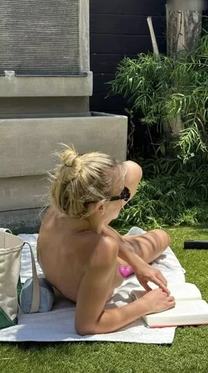 Emma Brooks / emma_brooks / emmabrooks / emmabrooksmcallister nude photo #1828