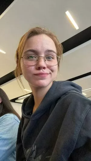 Emma Brooks / emma_brooks / emmabrooks / emmabrooksmcallister nude photo #1837