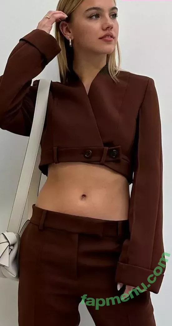 Emma Brooks nude photo #1061 (emma_brooks / emmabrooks / emmabrooksmcallister)