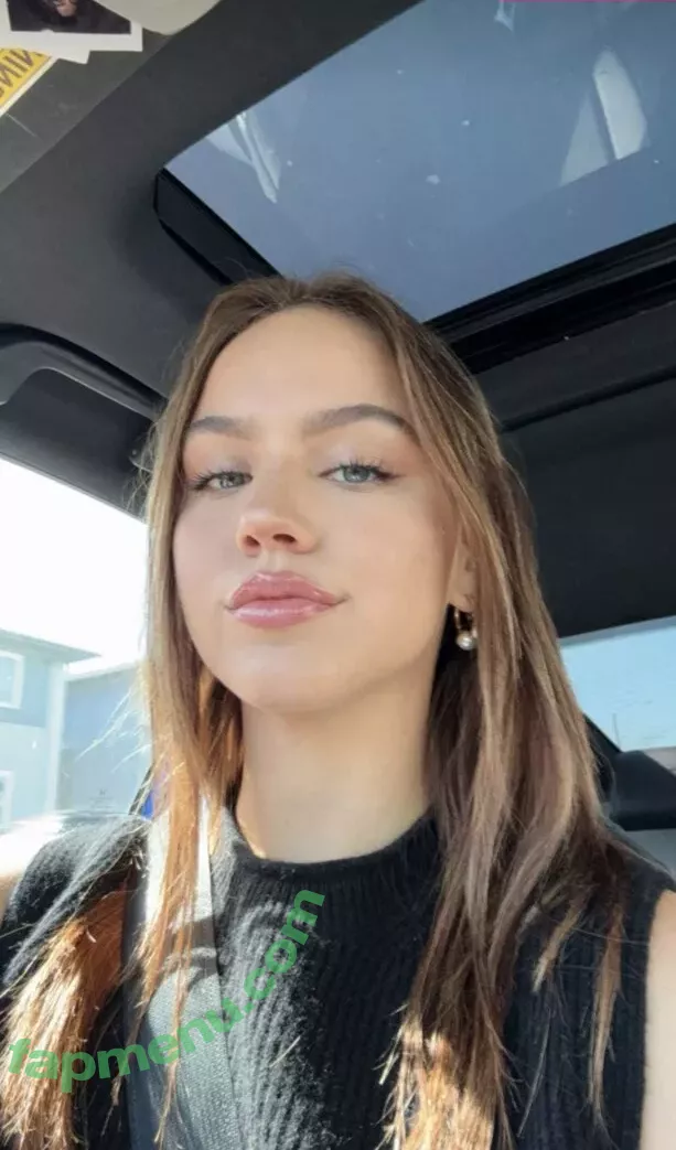 Emma Brooks nude photo #1139 (emma_brooks / emmabrooks / emmabrooksmcallister)