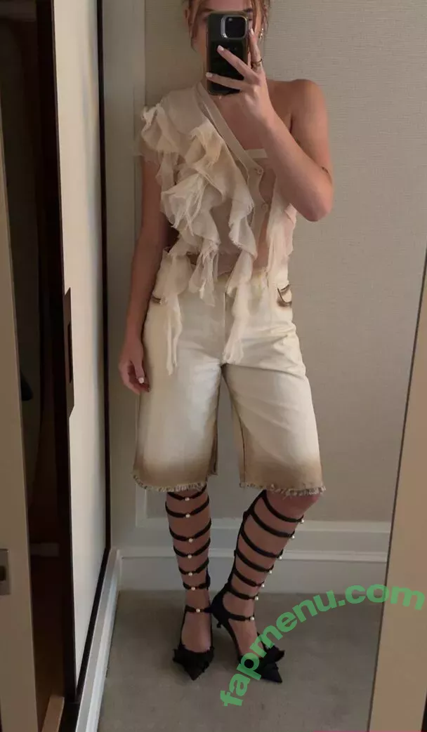 Emma Brooks nude photo #1167 (emma_brooks / emmabrooks / emmabrooksmcallister)