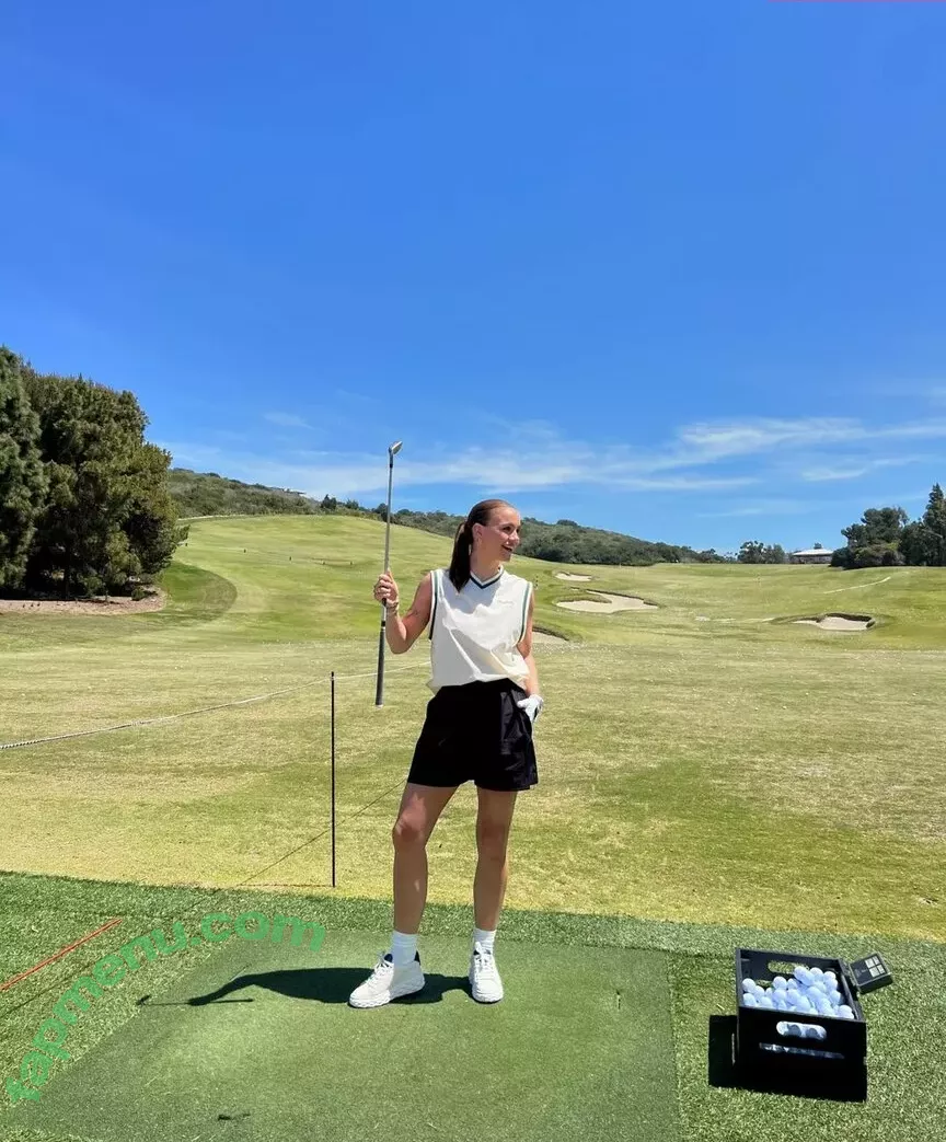 Emma Brooks nude photo #1173 (emma_brooks / emmabrooks / emmabrooksmcallister)