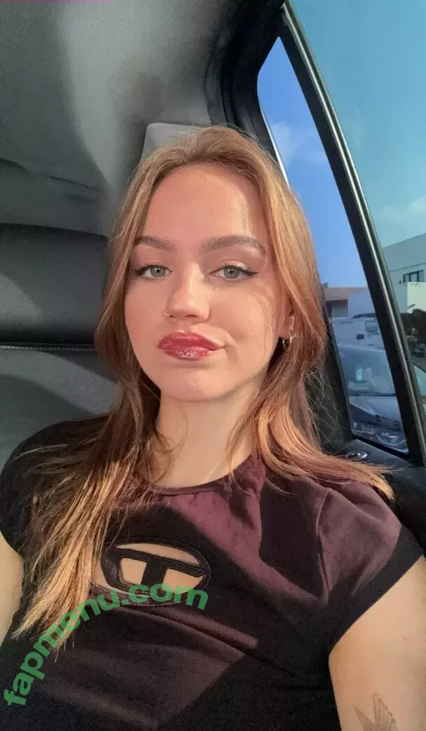 Emma Brooks nude photo #1340 (emma_brooks / emmabrooks / emmabrooksmcallister)