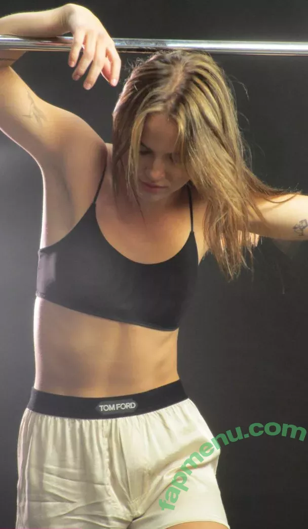 Emma Brooks nude photo #1367 (emma_brooks / emmabrooks / emmabrooksmcallister)