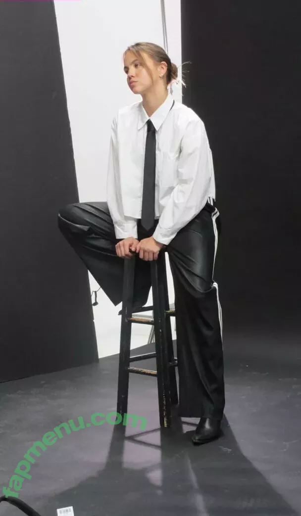 Emma Brooks nude photo #1370 (emma_brooks / emmabrooks / emmabrooksmcallister)