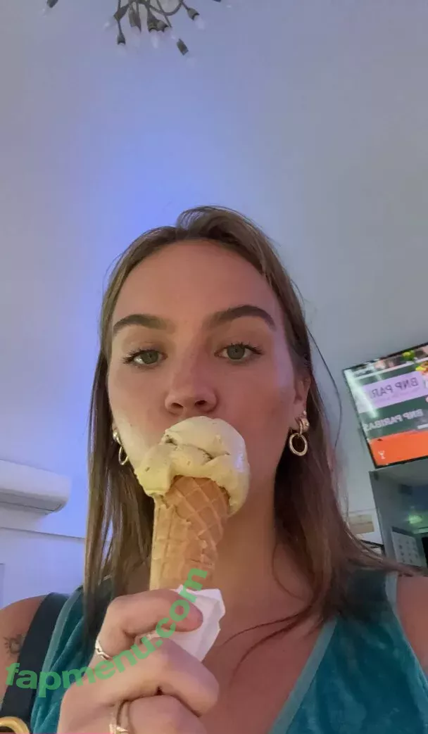 Emma Brooks nude photo #1439 (emma_brooks / emmabrooks / emmabrooksmcallister)