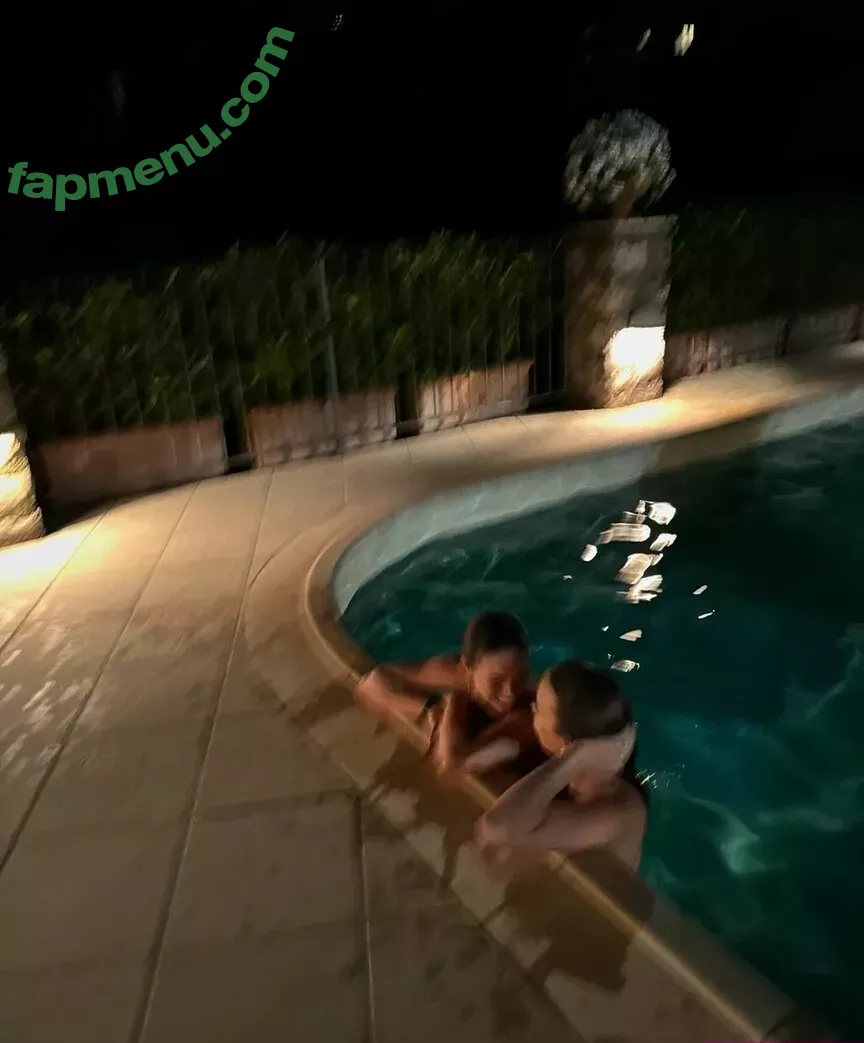 Emma Brooks nude photo #1445 (emma_brooks / emmabrooks / emmabrooksmcallister)