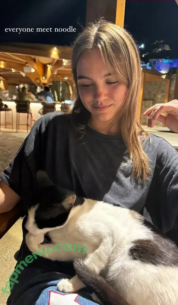 Emma Brooks nude photo #1457 (emma_brooks / emmabrooks / emmabrooksmcallister)