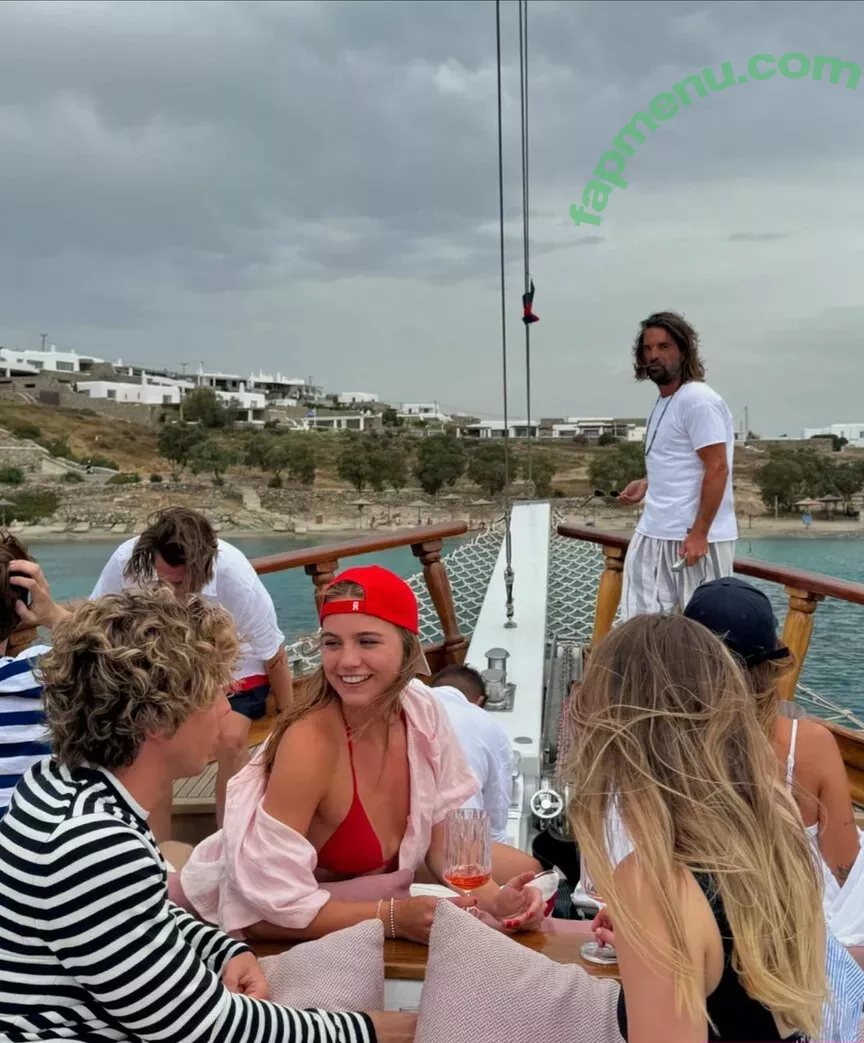 Emma Brooks nude photo #1579 (emma_brooks / emmabrooks / emmabrooksmcallister)