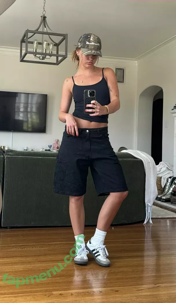 Emma Brooks nude photo #1584 (emma_brooks / emmabrooks / emmabrooksmcallister)