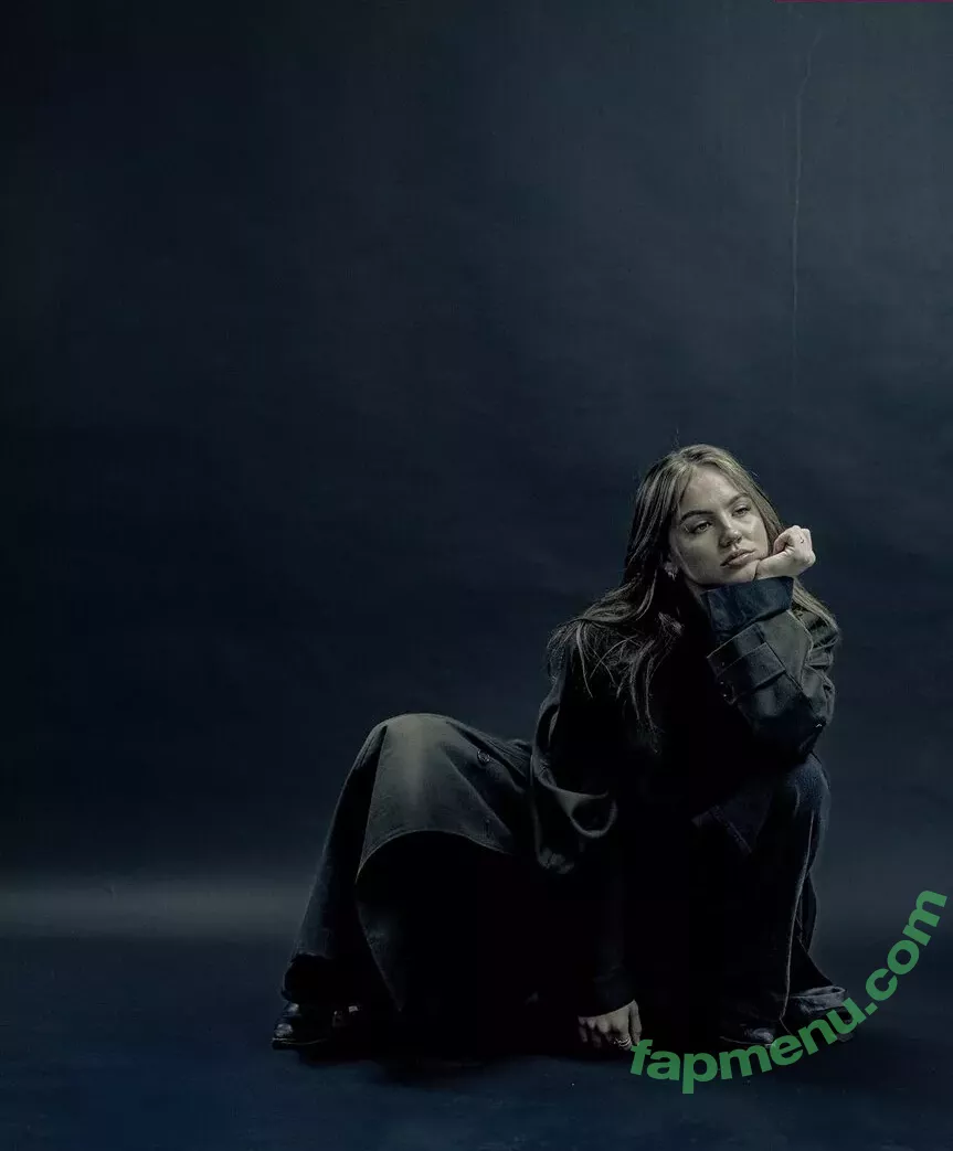 Emma Brooks nude photo #1598 (emma_brooks / emmabrooks / emmabrooksmcallister)