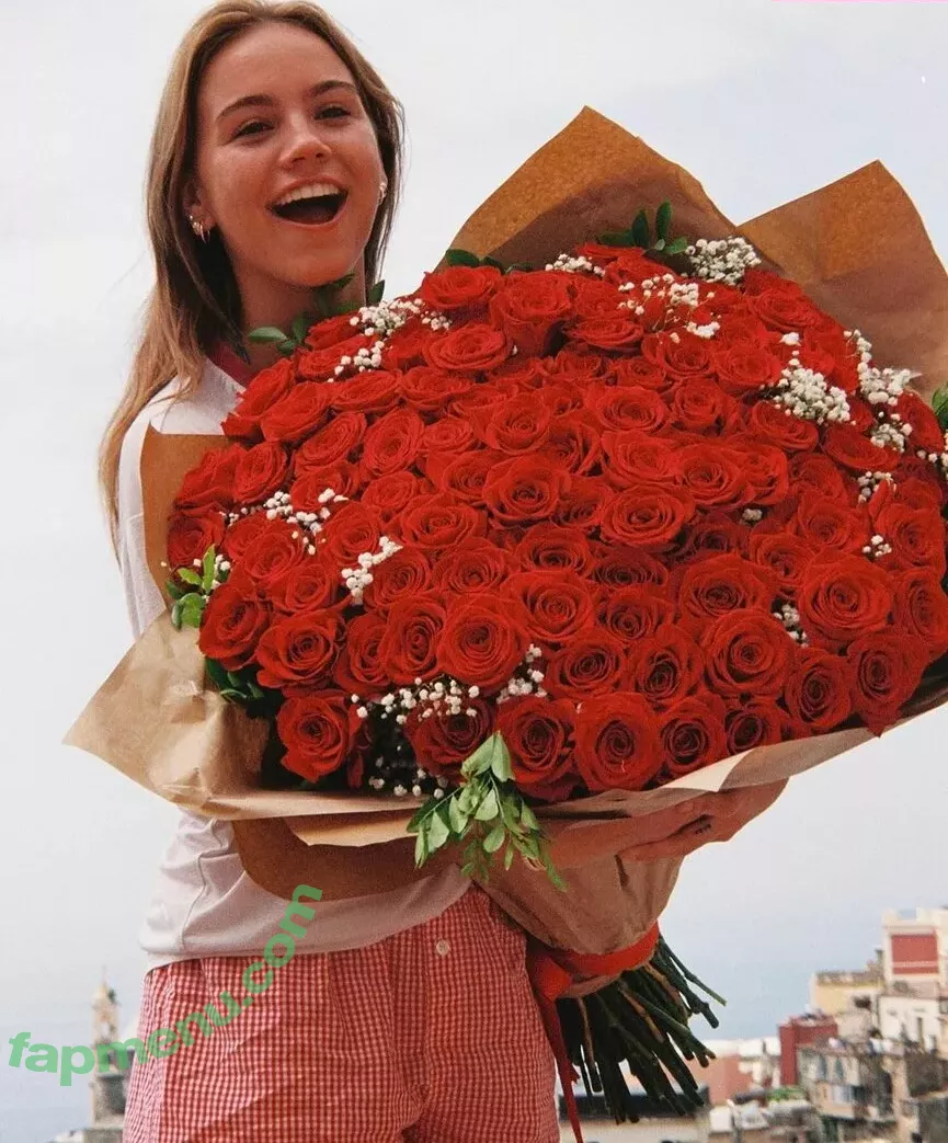 Emma Brooks nude photo #1611 (emma_brooks / emmabrooks / emmabrooksmcallister)