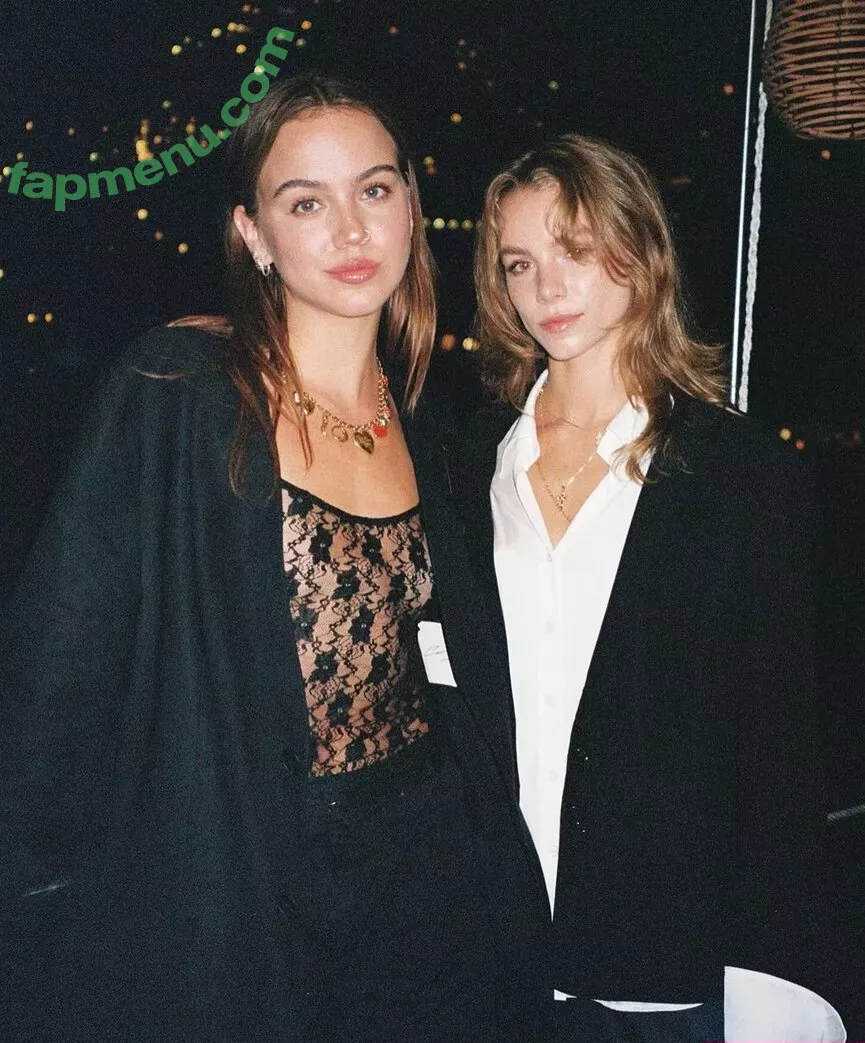 Emma Brooks nude photo #1612 (emma_brooks / emmabrooks / emmabrooksmcallister)