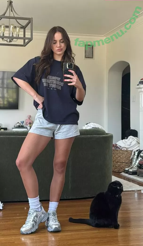 Emma Brooks nude photo #1629 (emma_brooks / emmabrooks / emmabrooksmcallister)