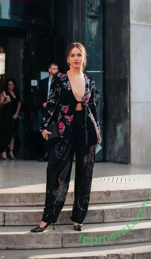 Emma Brooks nude photo #1731 (emma_brooks / emmabrooks / emmabrooksmcallister)