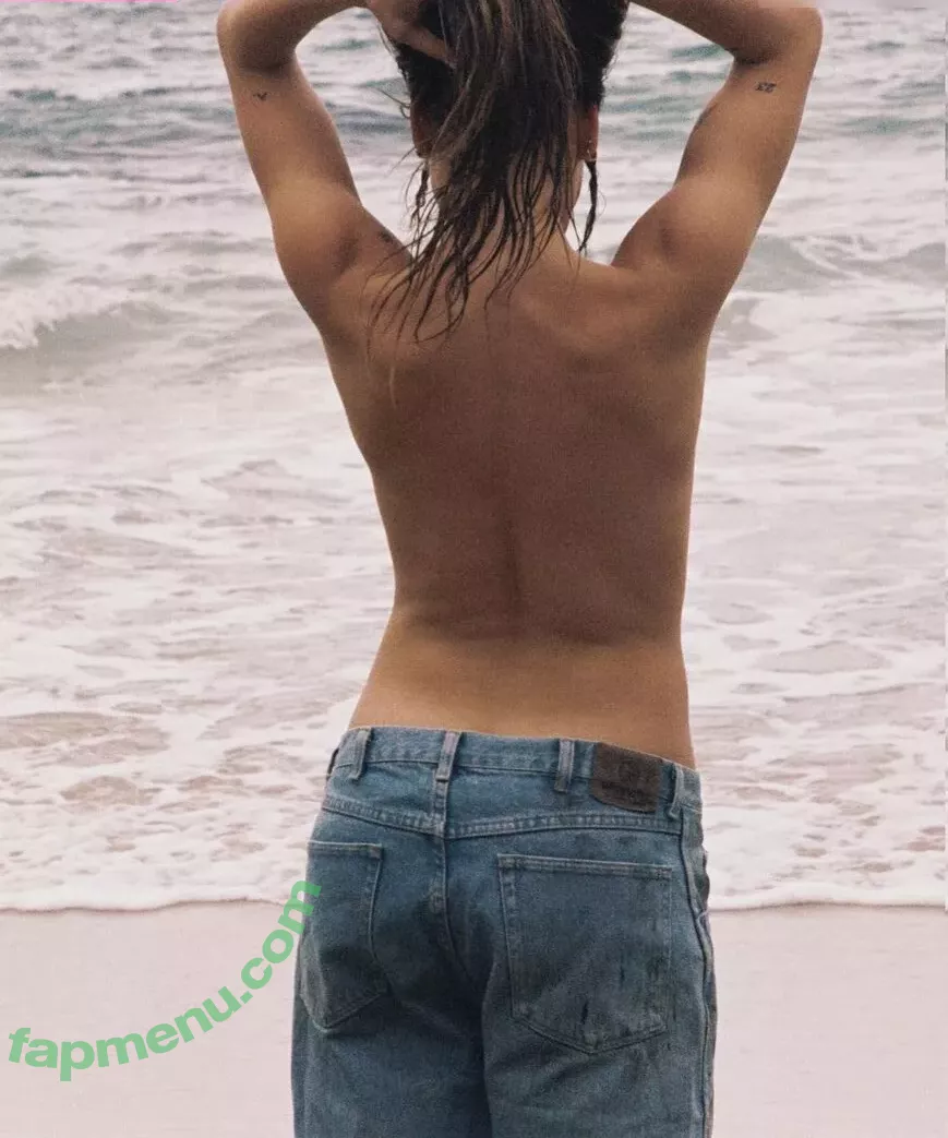 Emma Brooks nude photo #1794 (emma_brooks / emmabrooks / emmabrooksmcallister)