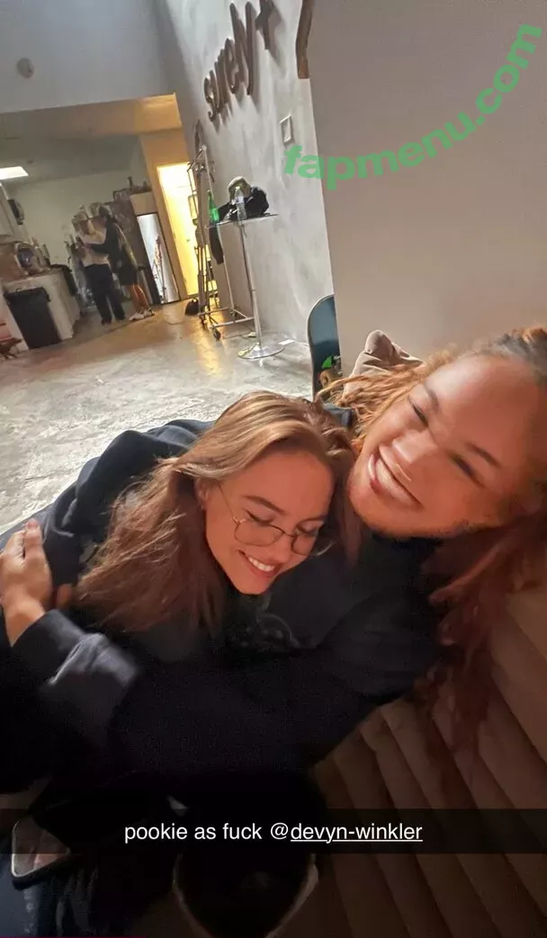 Emma Brooks nude photo #1842 (emma_brooks / emmabrooks / emmabrooksmcallister)