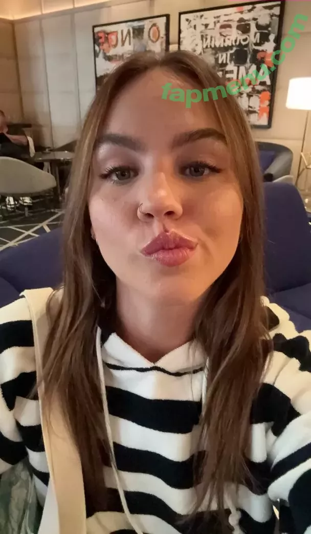 Emma Brooks nude photo #1852 (emma_brooks / emmabrooks / emmabrooksmcallister)