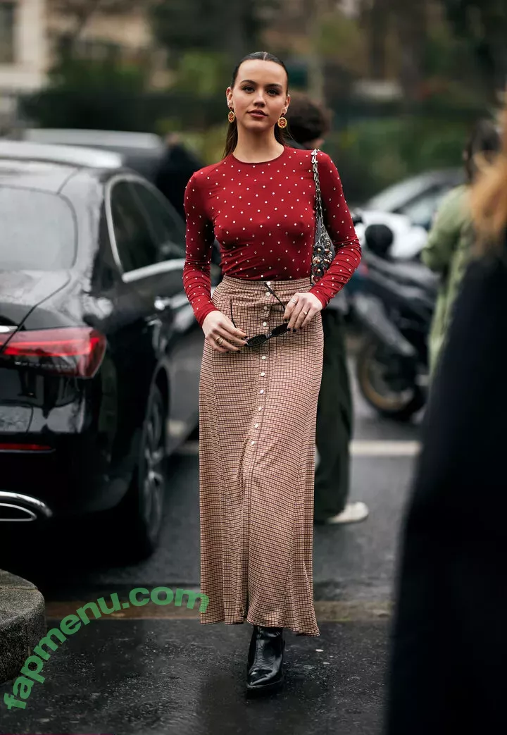 Emma Brooks nude photo #1856 (emma_brooks / emmabrooks / emmabrooksmcallister)