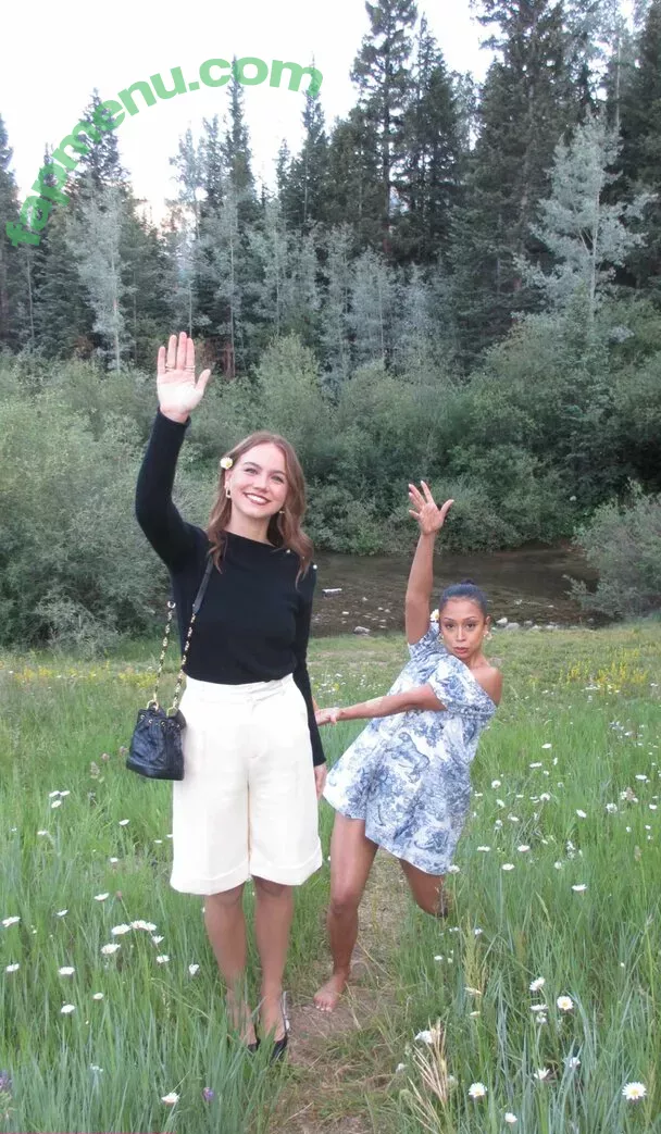 Emma Brooks nude photo #1872 (emma_brooks / emmabrooks / emmabrooksmcallister)