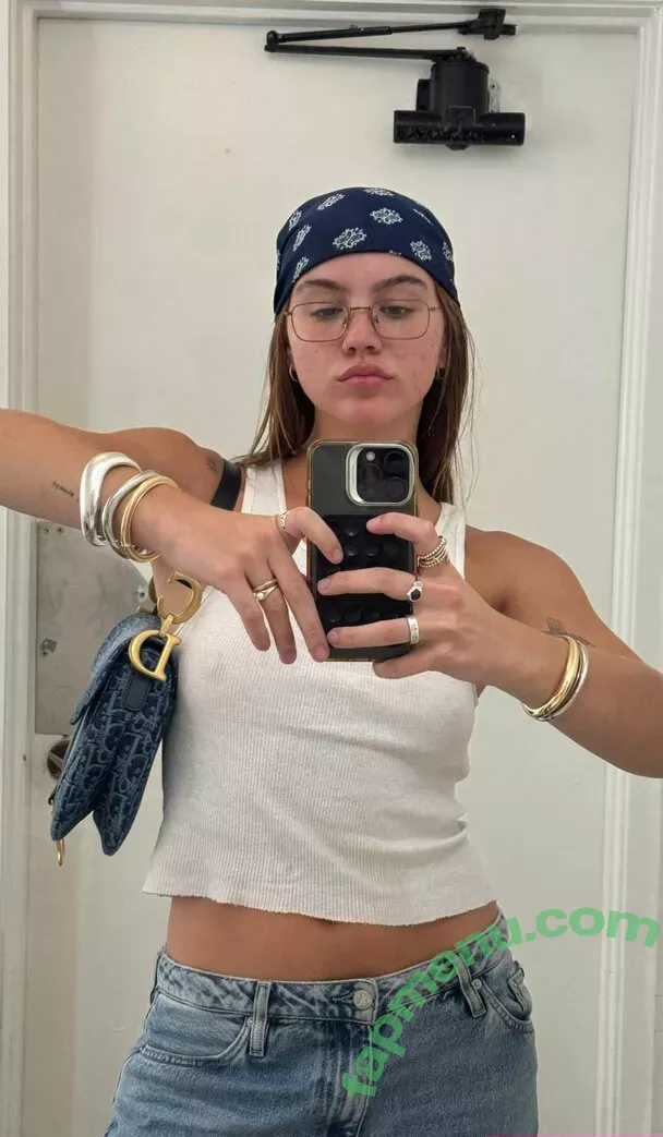 Emma Brooks nude photo #1908 (emma_brooks / emmabrooks / emmabrooksmcallister)