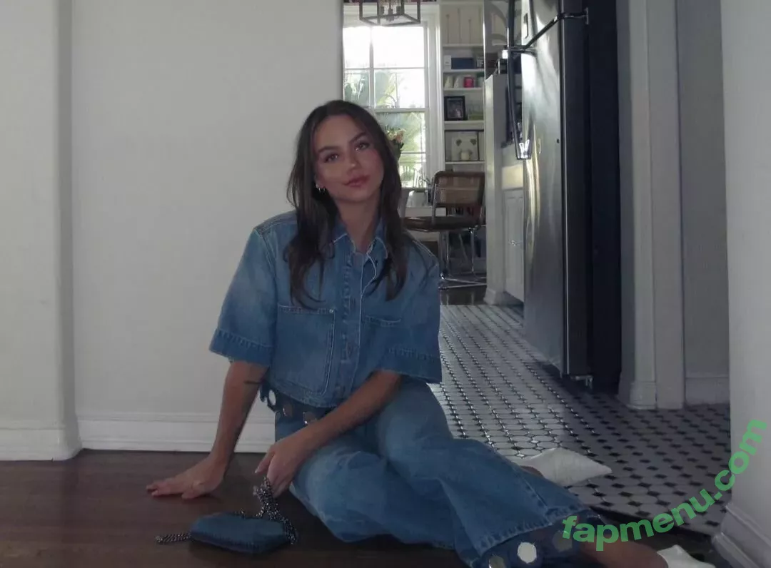 Emma Brooks nude photo #1915 (emma_brooks / emmabrooks / emmabrooksmcallister)