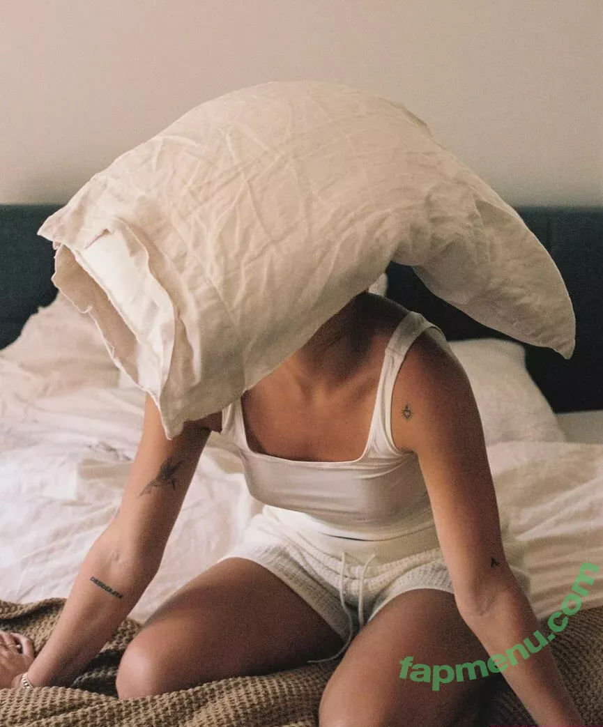 Emma Brooks nude photo #1927 (emma_brooks / emmabrooks / emmabrooksmcallister)