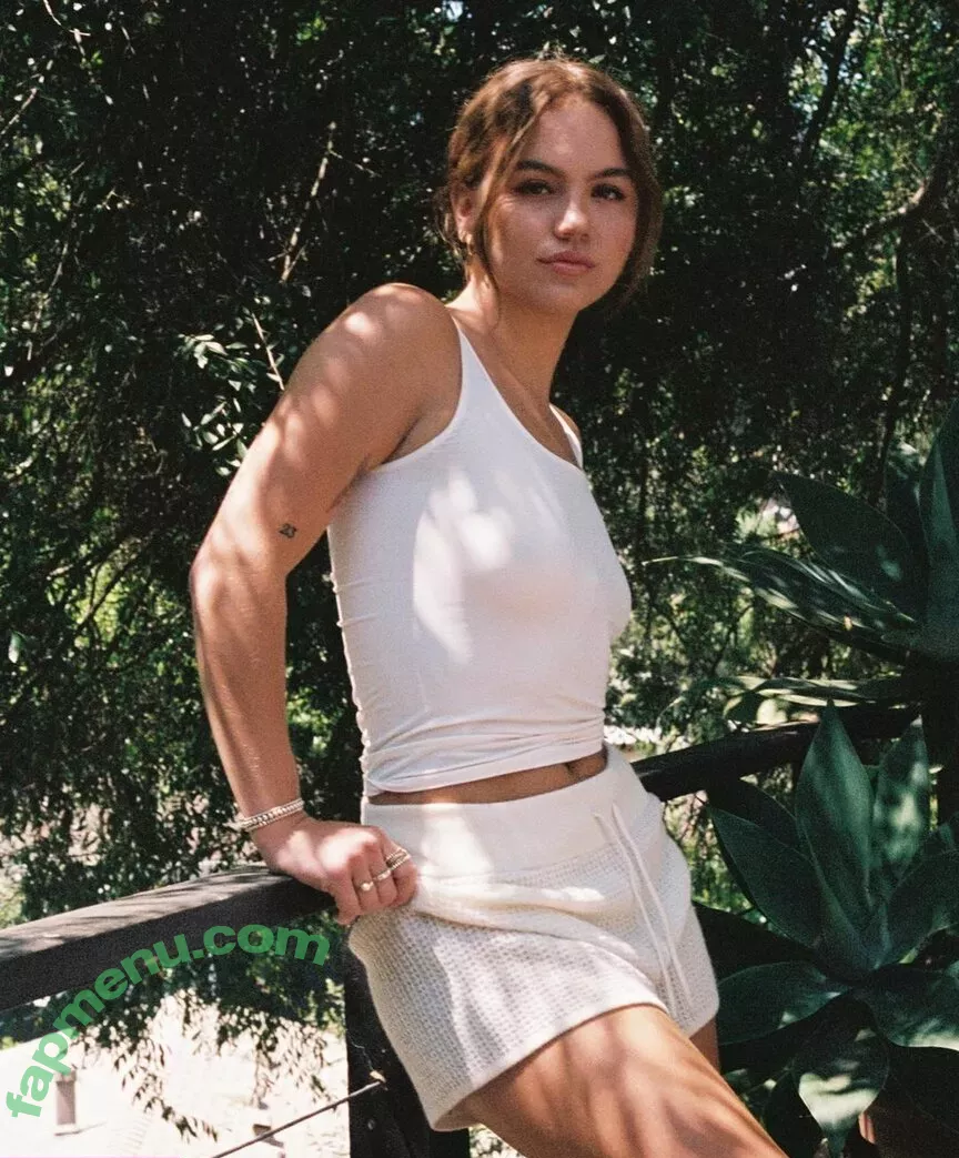 Emma Brooks nude photo #1928 (emma_brooks / emmabrooks / emmabrooksmcallister)