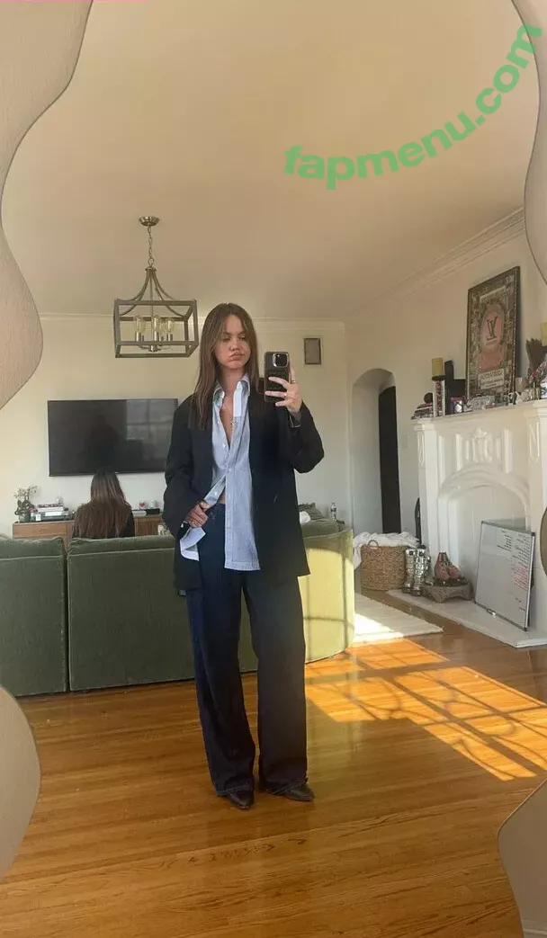 Emma Brooks nude photo #1974 (emma_brooks / emmabrooks / emmabrooksmcallister)