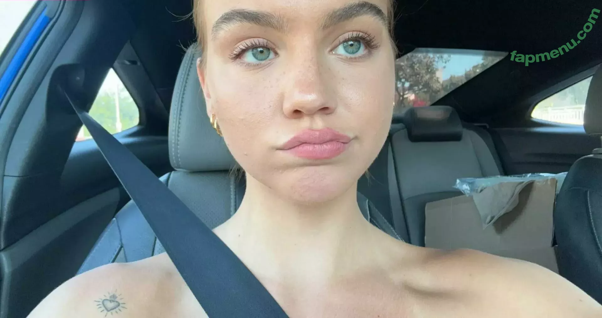 Emma Brooks nude photo #1976 (emma_brooks / emmabrooks / emmabrooksmcallister)