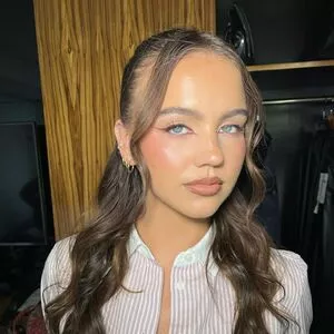 Emma Brooks / emma_brooks / emmabrooks / emmabrooksmcallister nude photo #2047