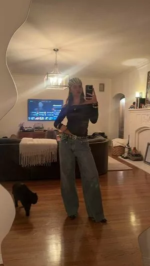 Emma Brooks / emma_brooks / emmabrooks / emmabrooksmcallister nude photo #2050