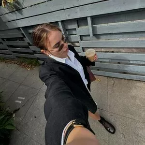 Emma Brooks / emma_brooks / emmabrooks / emmabrooksmcallister nude photo #2111