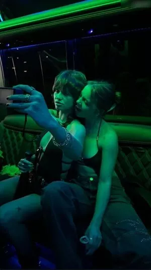 Emma Brooks / emma_brooks / emmabrooks / emmabrooksmcallister nude photo #2138