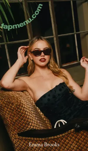 Emma Brooks / emma_brooks / emmabrooks nude photo #2950