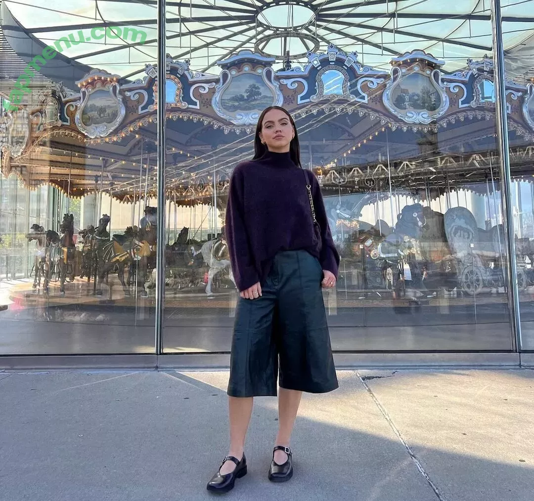 Emma Brooks nude photo #2029 (emma_brooks / emmabrooks / emmabrooksmcallister)